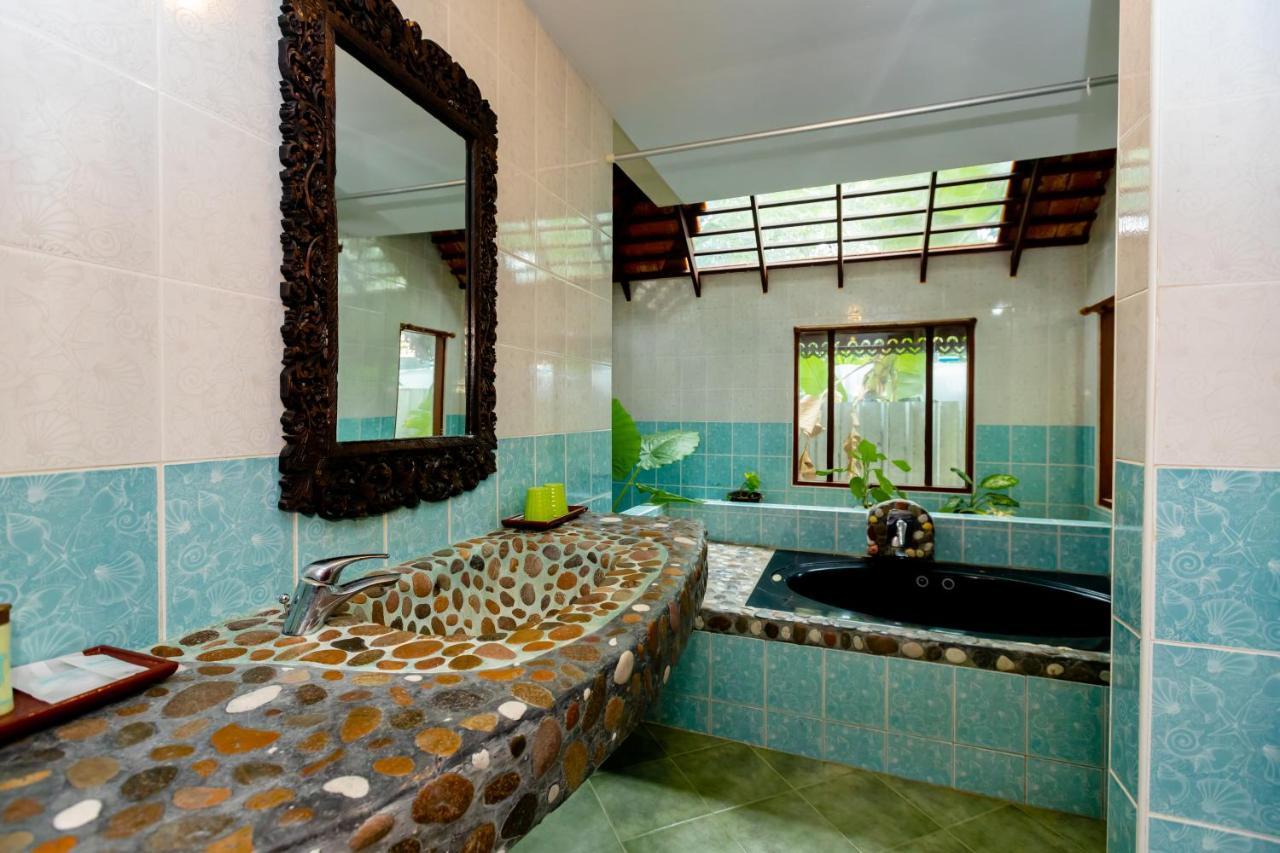 Ao Nang Bay Resort Bagian luar foto