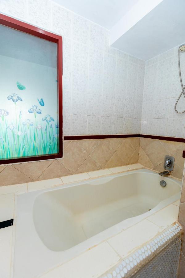 Ao Nang Bay Resort Bagian luar foto